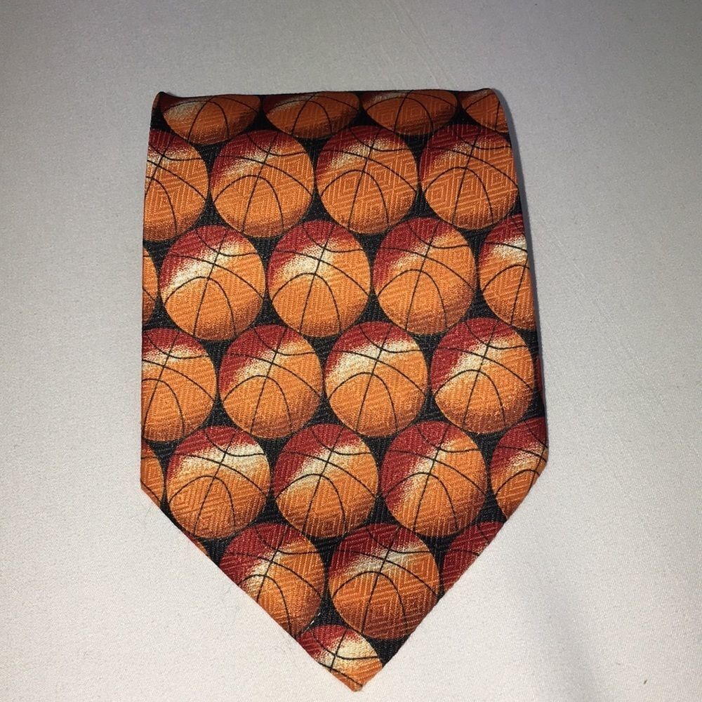 Basketball Tie 